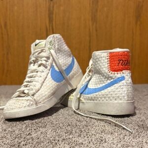 Women’s Nike Hemp Woven Blazer Mid ‘77